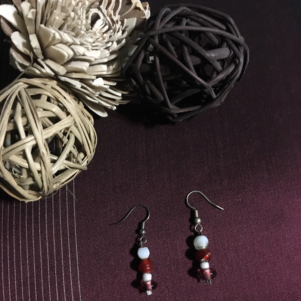 Pendant earrings * FREE WITH PURCHASE